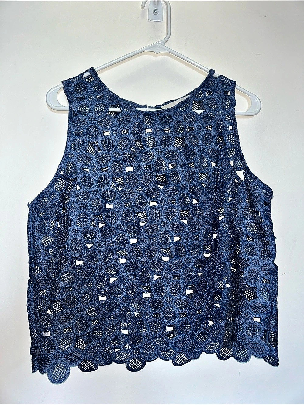 LOFT Lace Tank Top in Blue - Size Large
